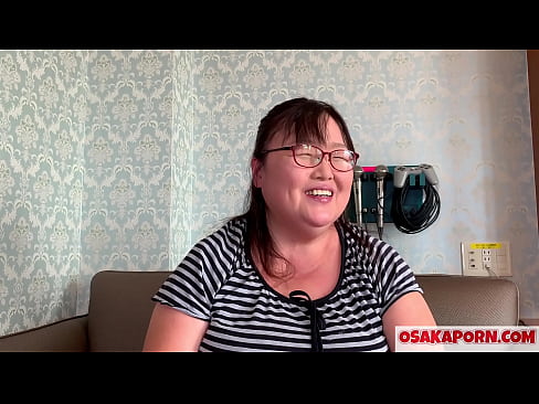 ❤️ La mare japonesa grassa ensenya les seves grans pits i gaudeix d'una joguina sexual. Una mare asiàtica de 51 anys parla de la seva experiència sexual. Yukiko 1 OSAKAPORN milf grassa Porno al ca.ergoupa.top ❤